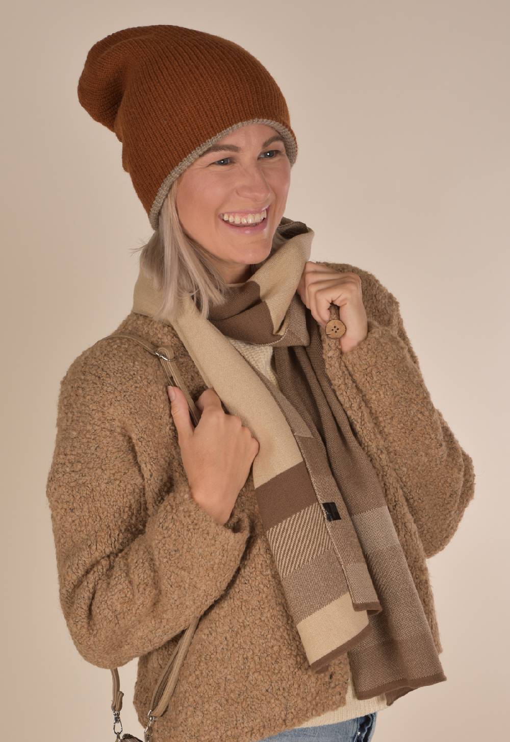 Stylebreaker Feinstrick Schal mit Streifen Neueste Stile