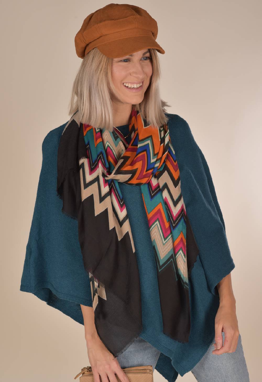 Stylebreaker Schal mit Zick-Zack Muster Bis zu 60% Rabatt