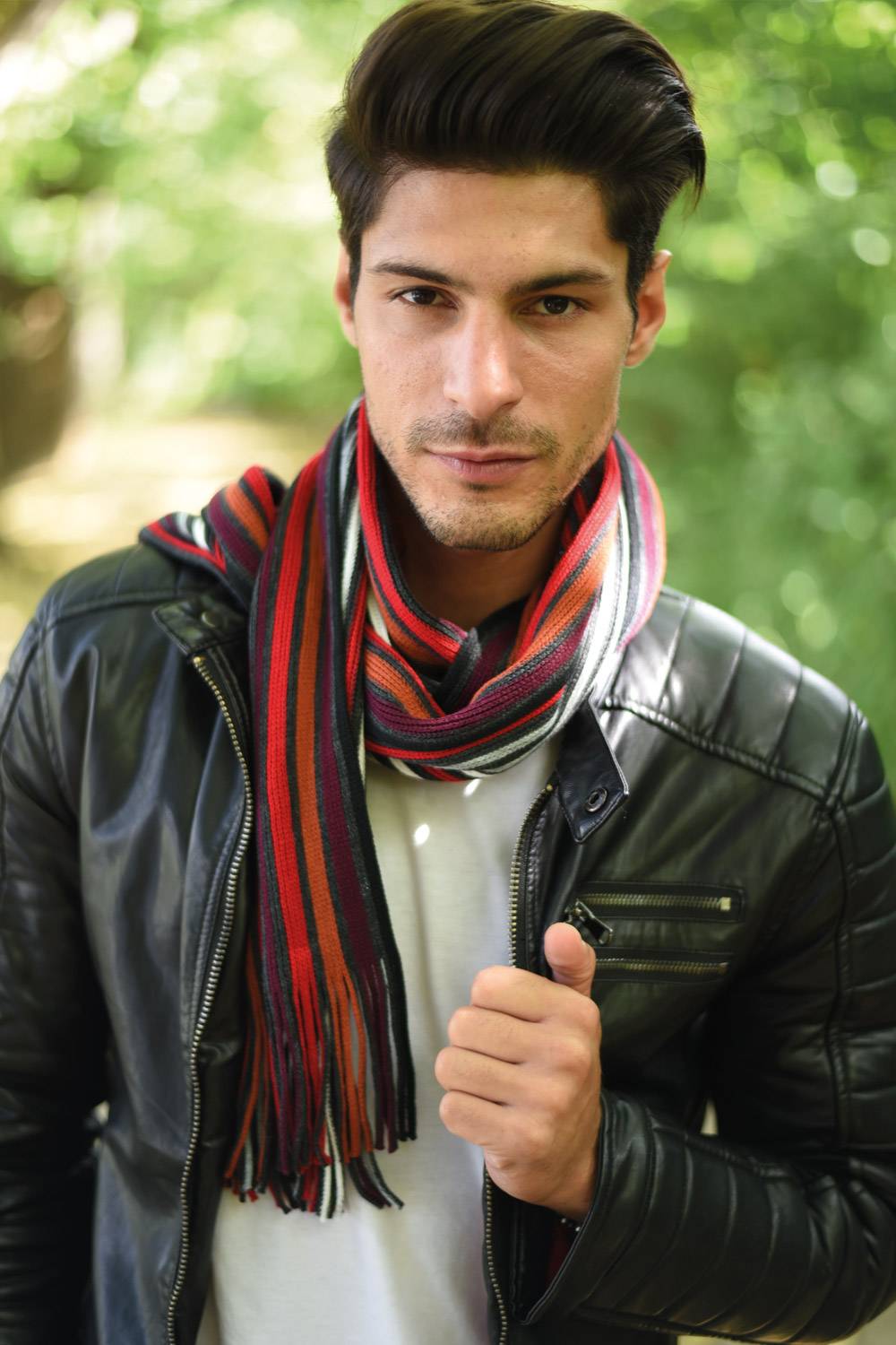 Stylebreaker Feinstrick Schal mit Streifen Muster und Fransen Fabrik Onlineshop