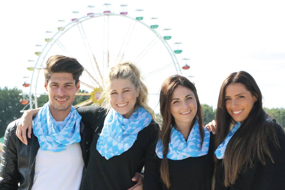 Stylebreaker Loop mit blau weißem Rauten Muster Sonderangebot