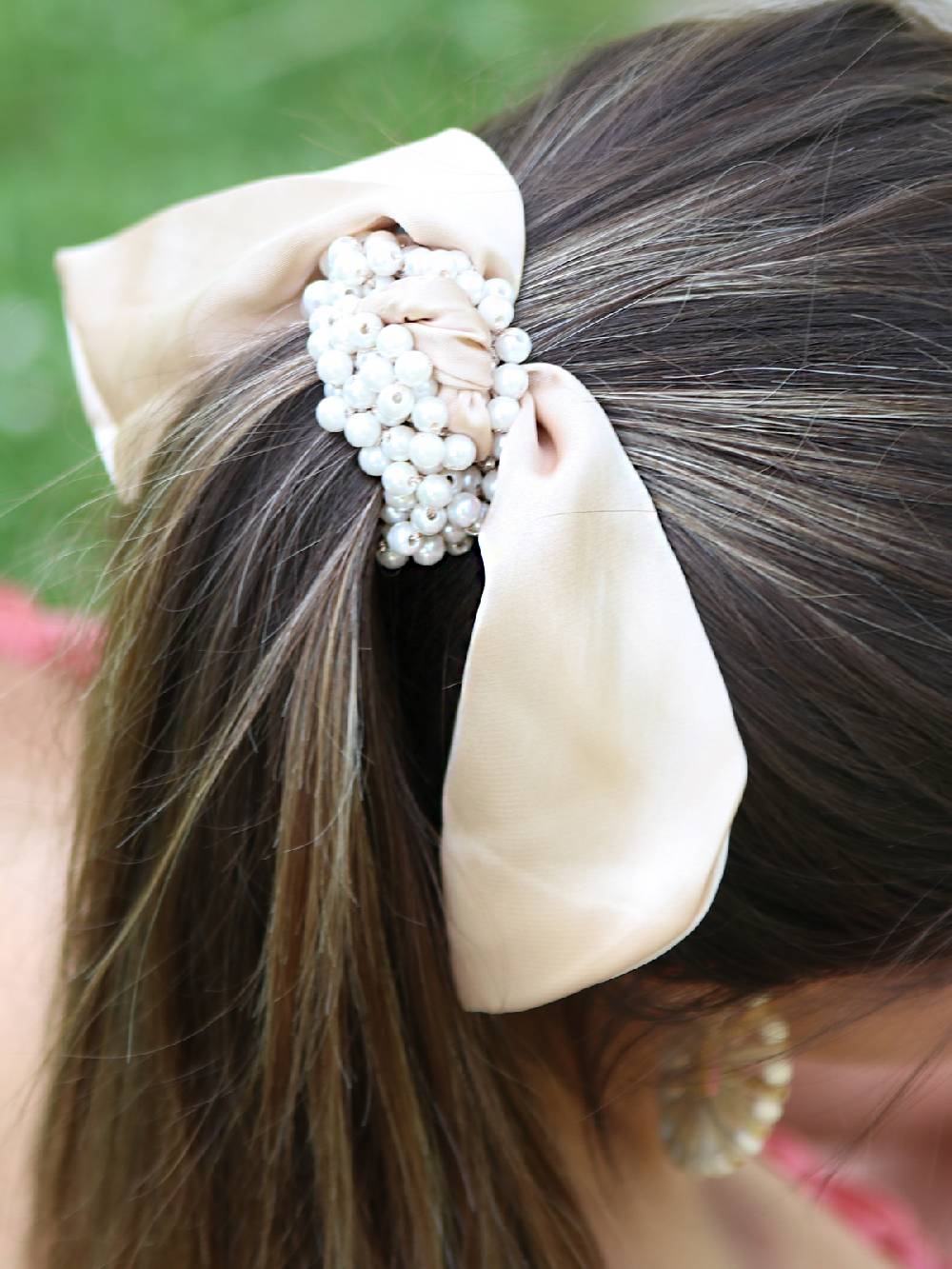 Stylebreaker Perlen Haargummi mit Satin Schleife VIP-Rabatte