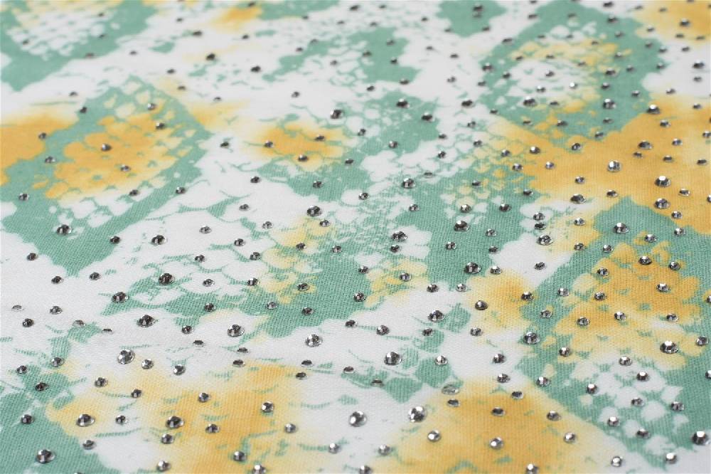 Stylebreaker Vierecktuch Leoparden, Schlange, Palmen Muster und Strass Verkauf