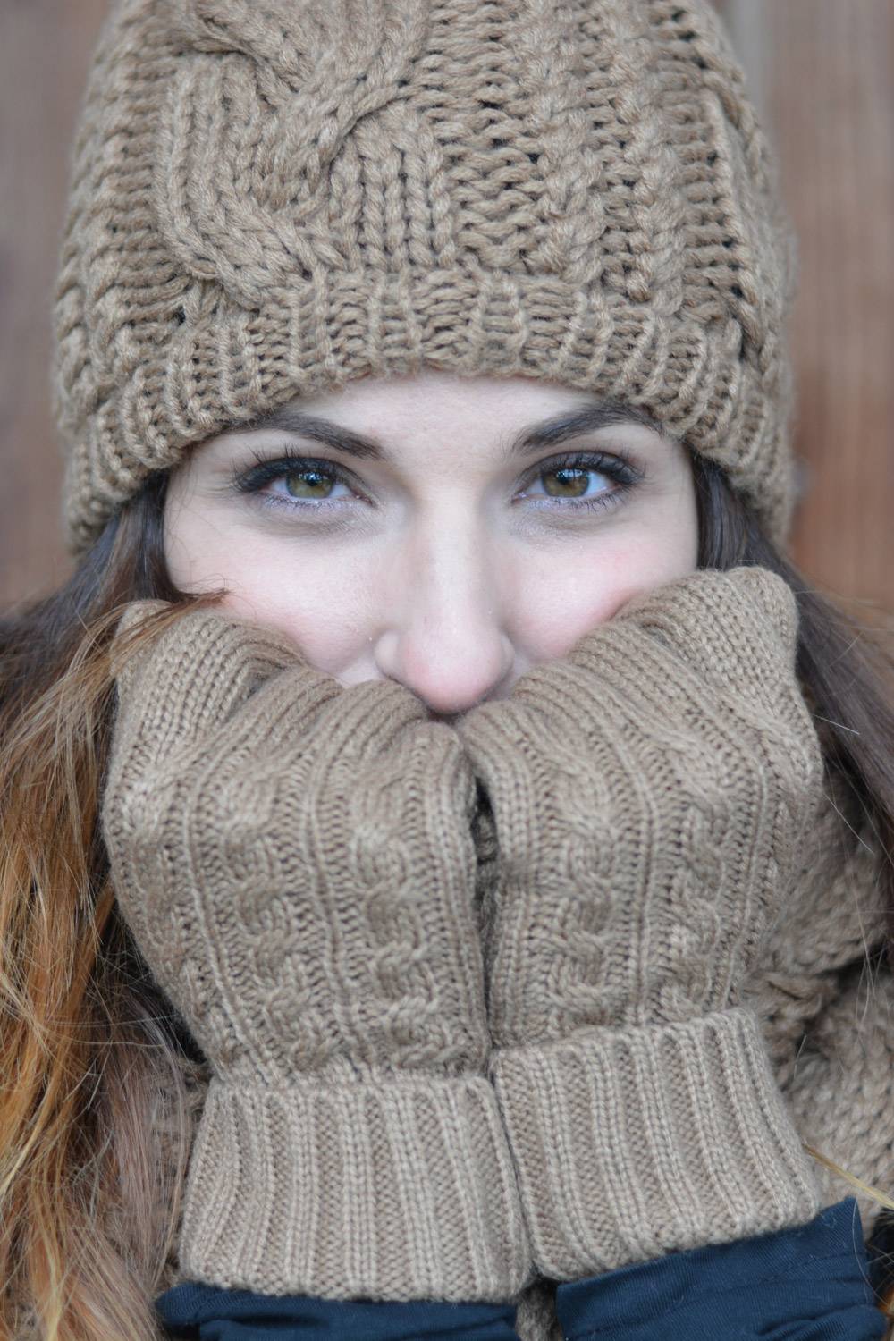 Stylebreaker Strickhandschuhe mit Zopfmuster Lagerräumung
