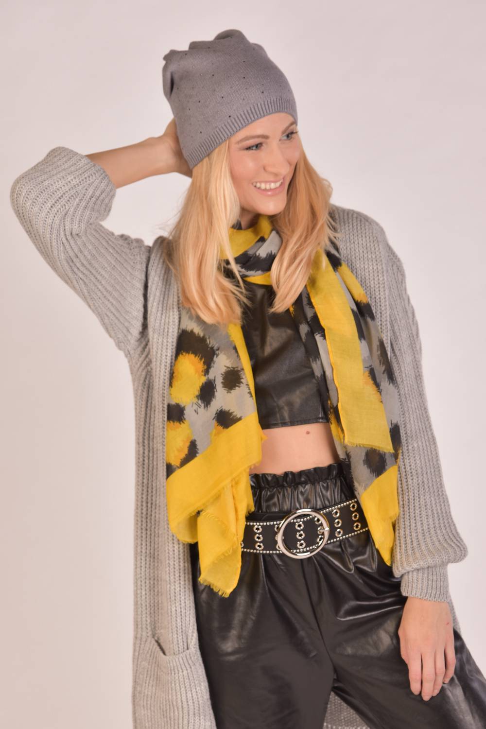 Stylebreaker Feinstrick Beanie mit Strass Muttertagsangebot