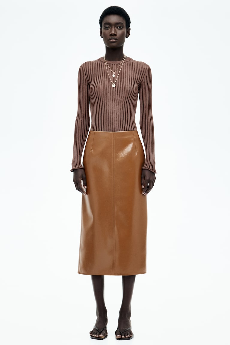 H&M Durchscheinendes Shirt in Rippstrick Discount Store für neue Produkte