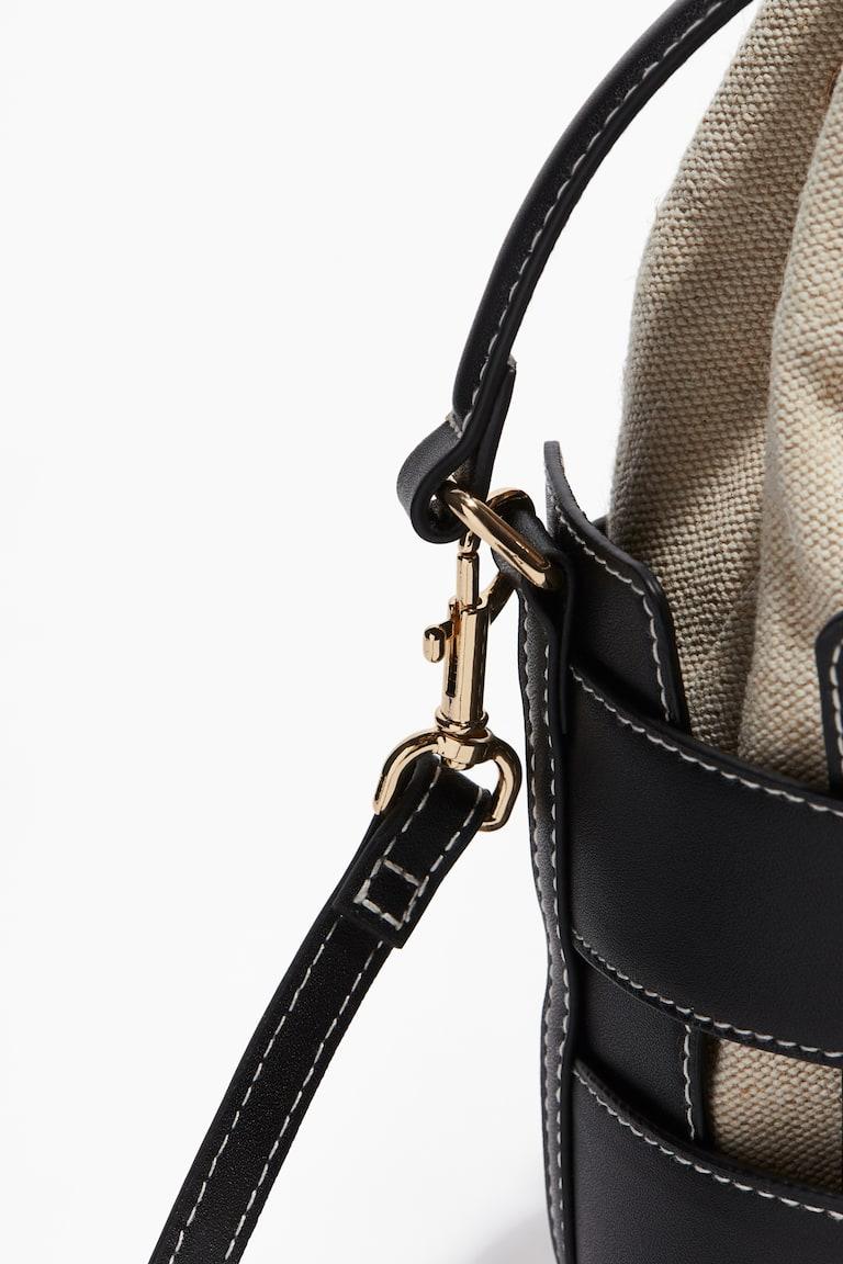 H&M Crossbody Bucket Bag Kostenloser Versand