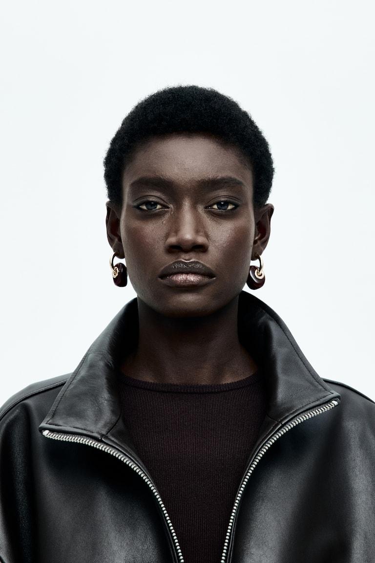 H&M Runde Ohrringe mit Anhänger Zeitbegrenzte Promotion