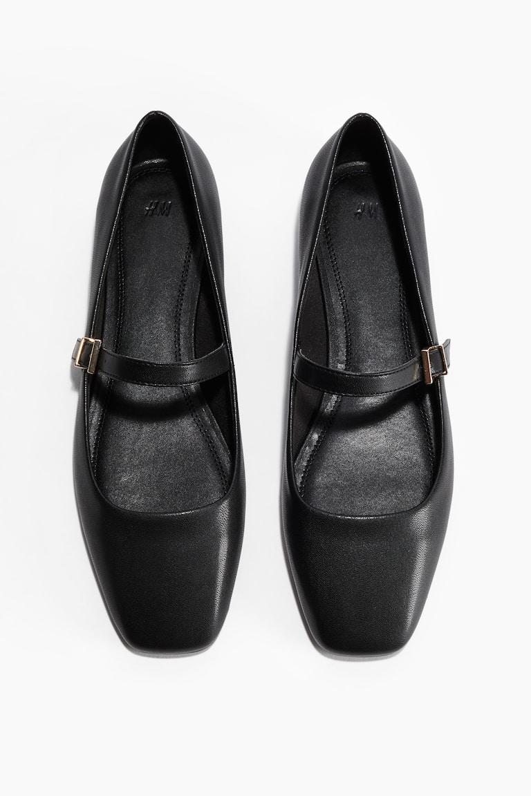 H&M Mary-Janes 50% Rabatt mit kostenlosem Versand
