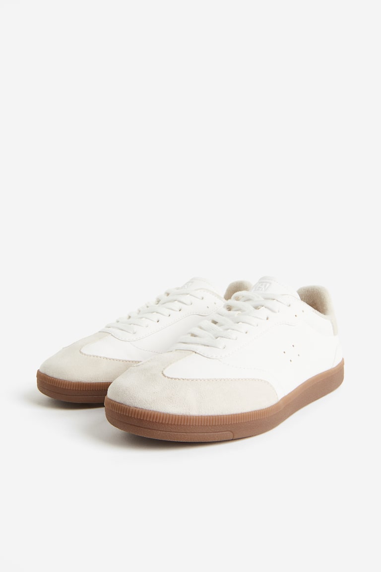 H&M Sneaker 50% Rabatt für begrenzte Zeit