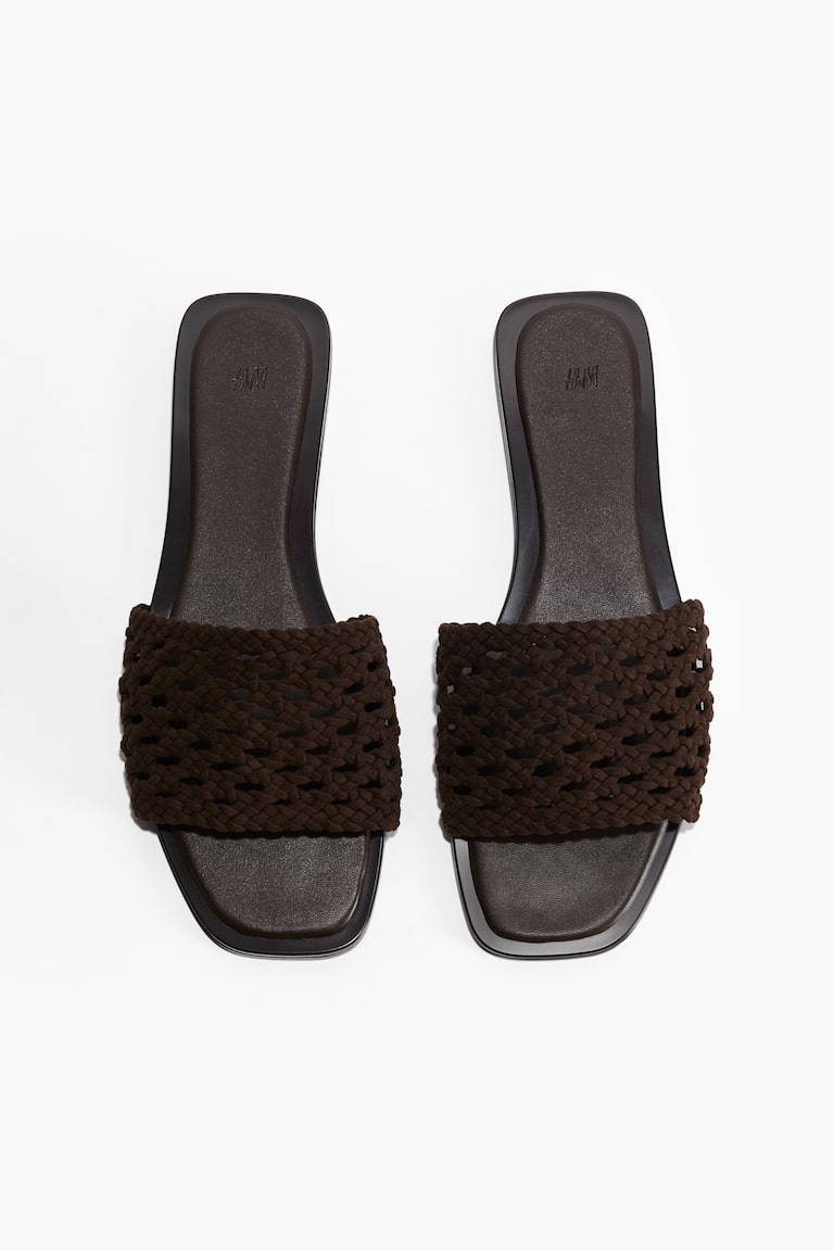 H&M Sandalen mit Flechtriemen 2025