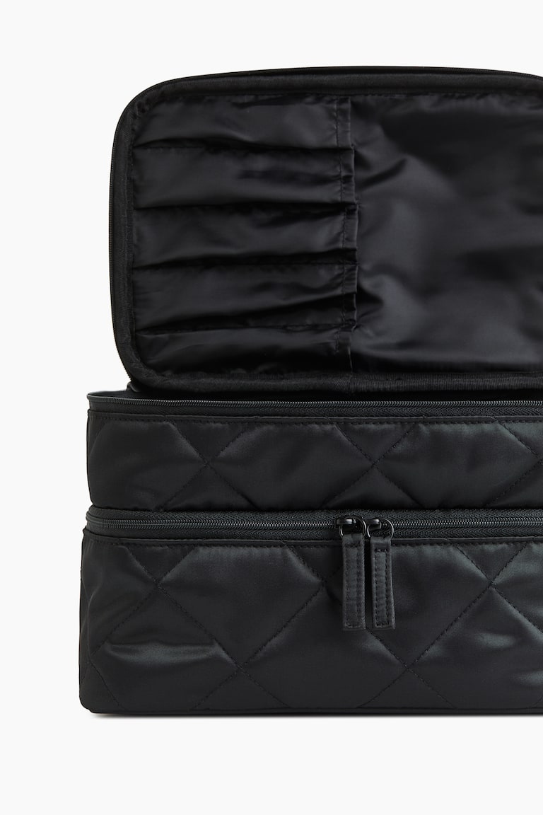 H&M Große Kulturtasche mit zwei Böden Zeitlich begrenztes Angebot