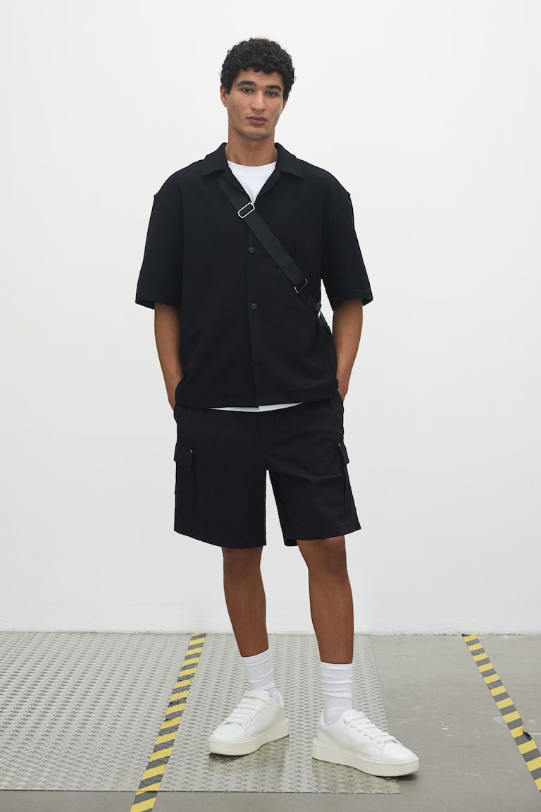 H&M Cargoshorts in Relaxed Fit Black Friday Preise