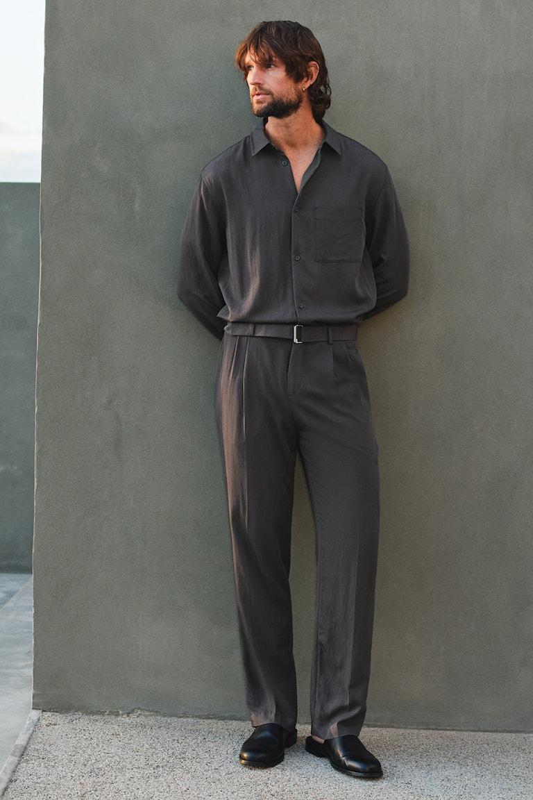 H&M Twillhose mit Gürtel in Regular Fit Fabrik Onlineshop