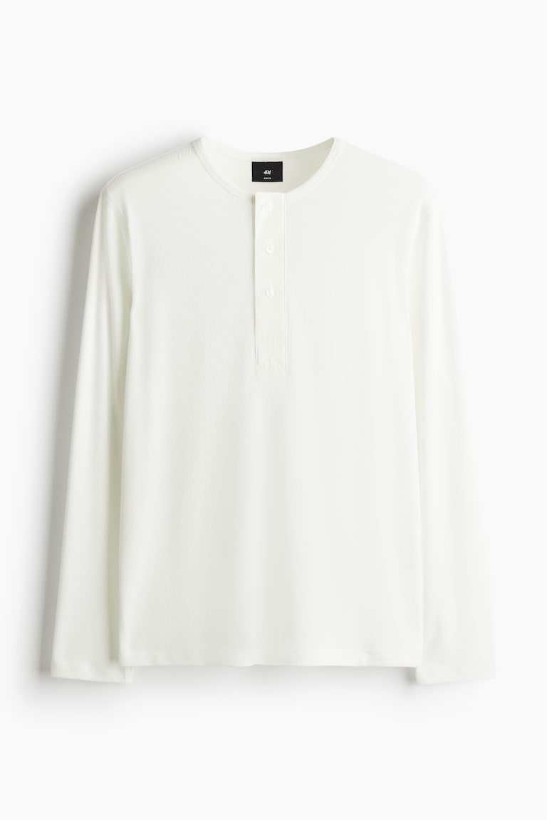 H&M Geripptes Jerseyshirt in Slim Fit Top Angebot