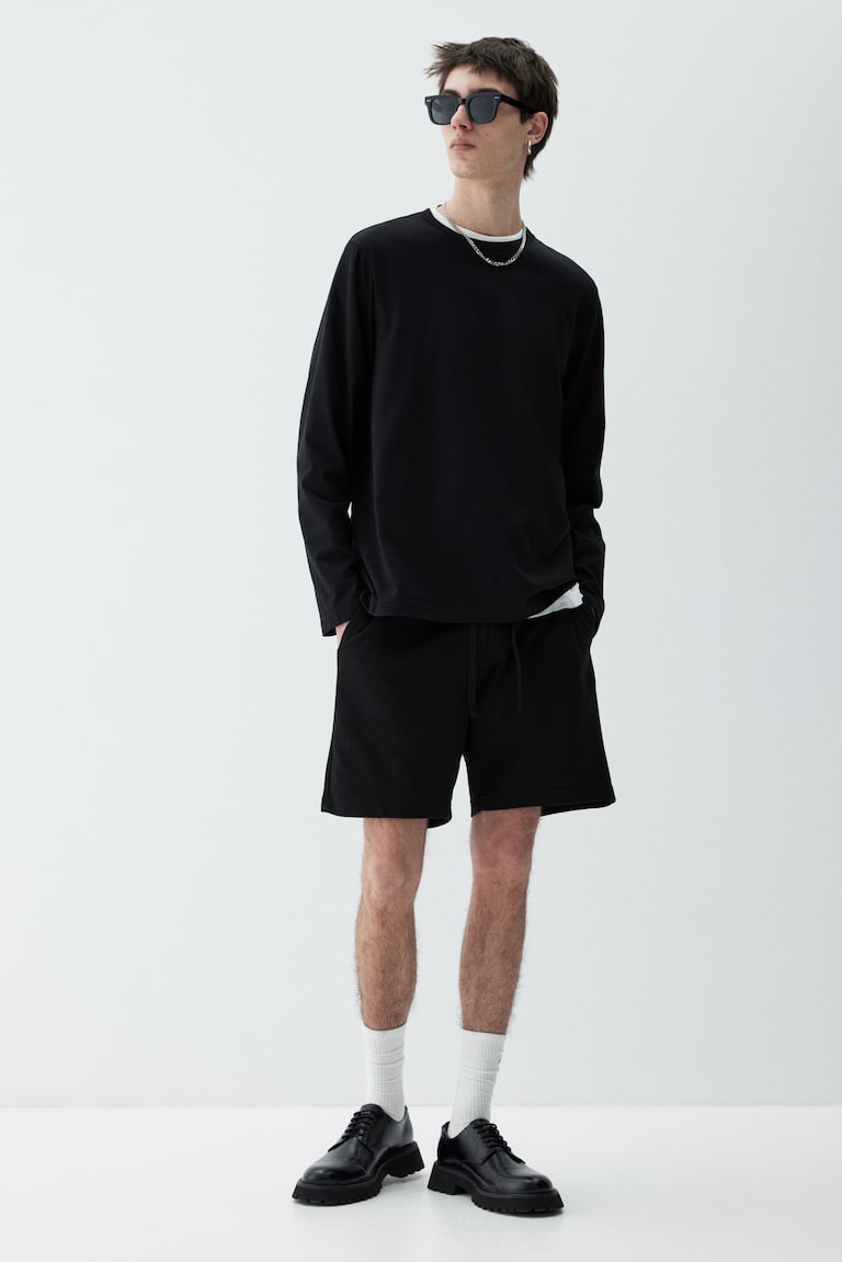 H&M Sweatshorts in Regular Fit JETZT KAUFEN