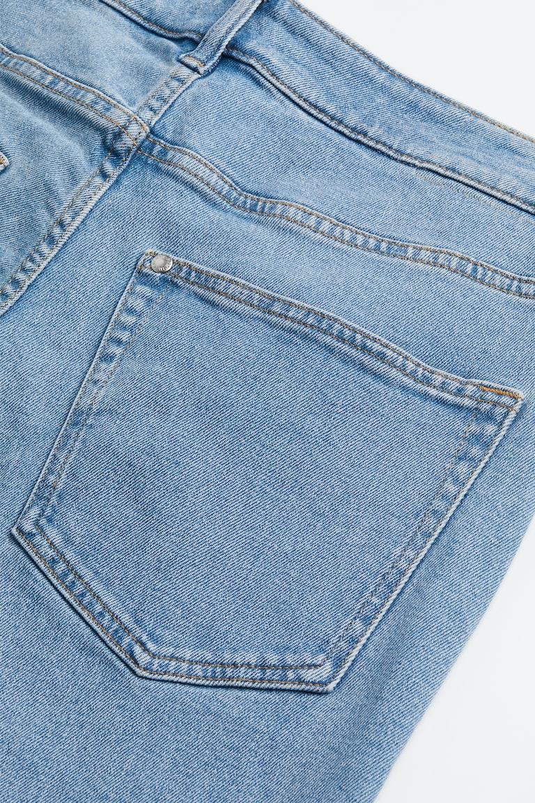 H&M Straight Regular Jeans im Angebot