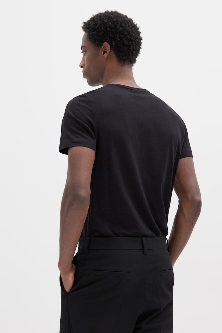 H&M T-Shirt in Slim Fit Lagerräumung