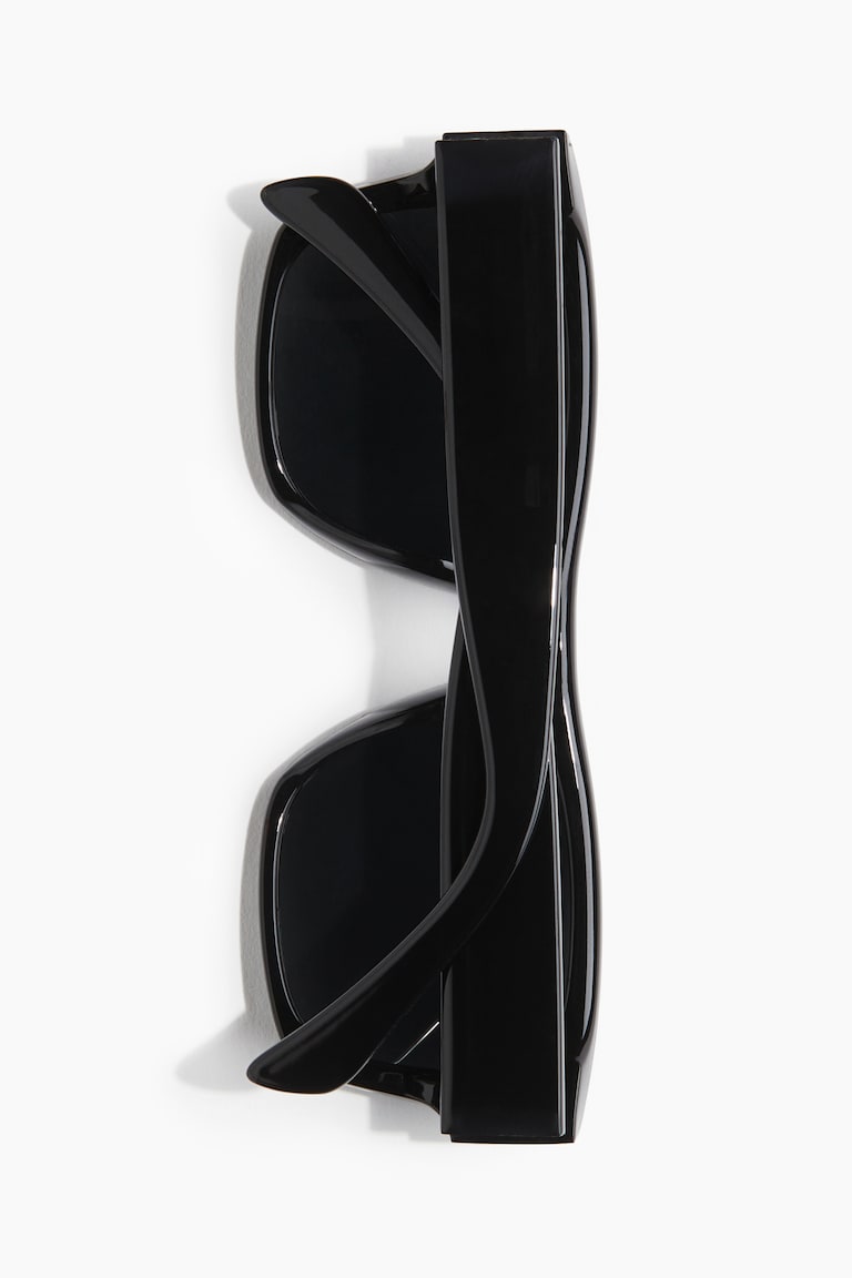 H&M Polarisierende Sonnenbrille Fabrikladen