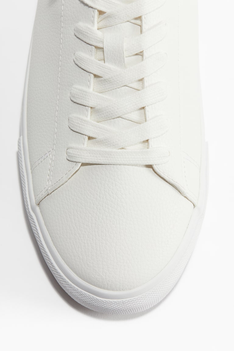 H&M Sneaker 2025