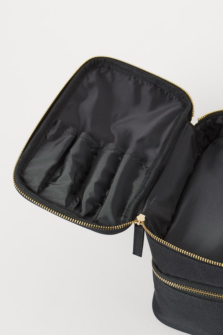 H&M Kulturtasche Cyber Monday