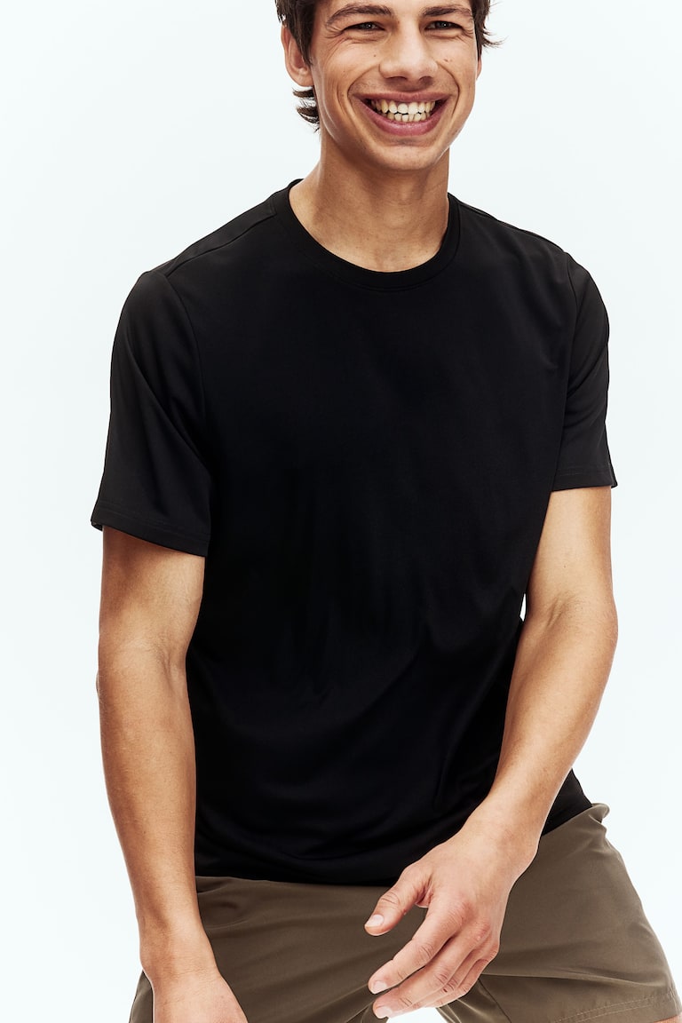 H&M Sportshirt mit DryMove™ in Regular Fit Lagerräumung