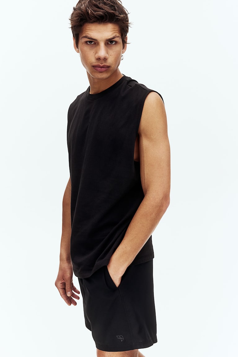 H&M Halblange Sportshorts mit DryMove™ Neuheiten