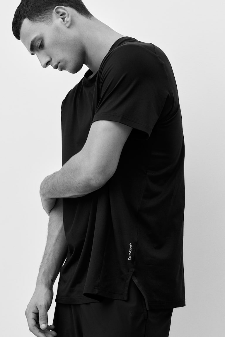 H&M Sportshirt mit DryMove™ in Regular Fit Bestseller