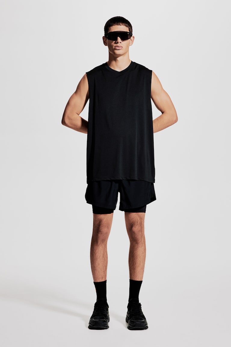 H&M Sport-Tanktop mit DryMove™ in Regular Fit Sonderangebot der Fabrik