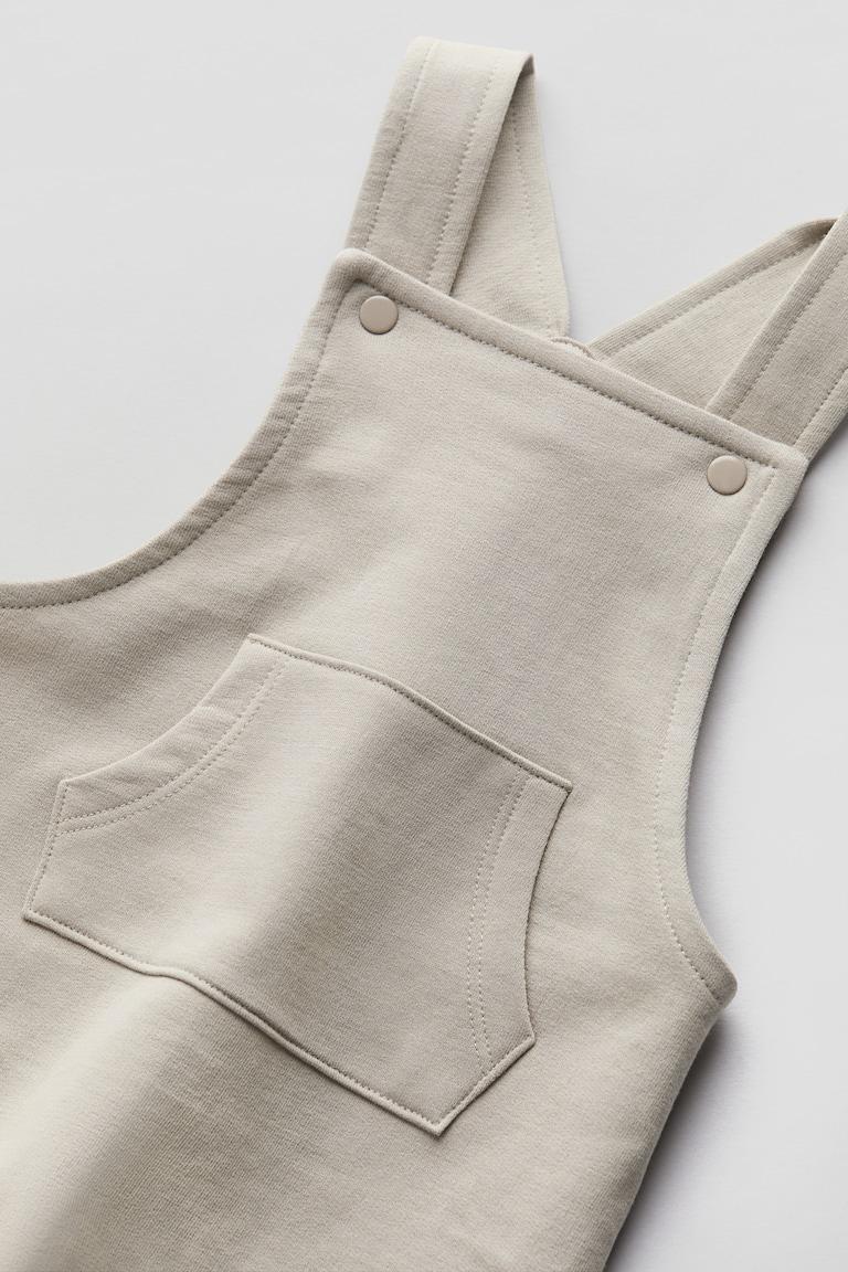H&M Latzshorts aus Sweatstoff Online Shopping