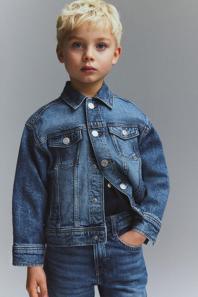 H&M Denimjacke in Loose Fit Nur noch ein Tag übrig