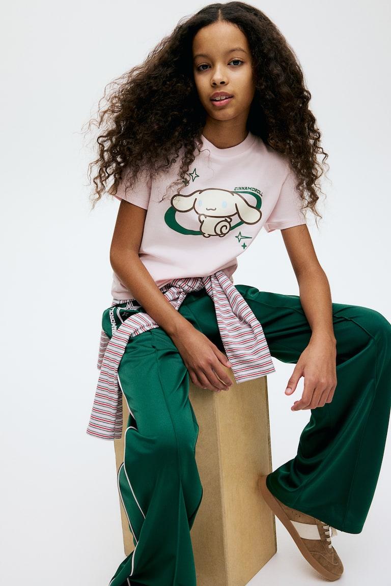 H&M T-Shirt mit Print Vierteljährliche Förderung